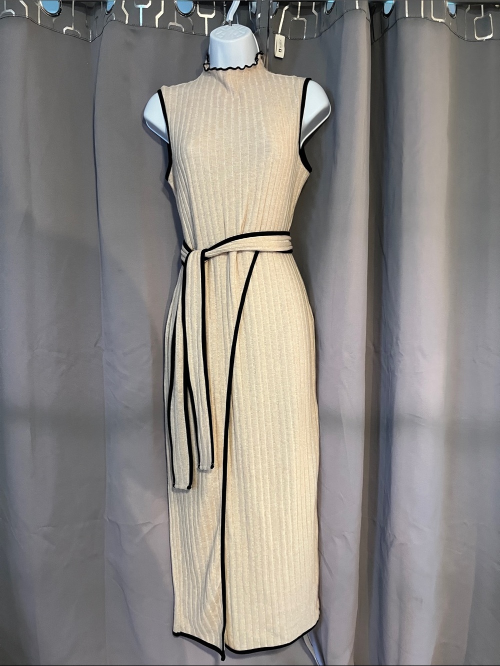 SHEIN Cream Ribbed Sleeveless Midi Dress with Black Trim & Waist Tie